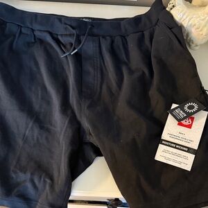 686 Everrwhere cotton shorts xxl NWT